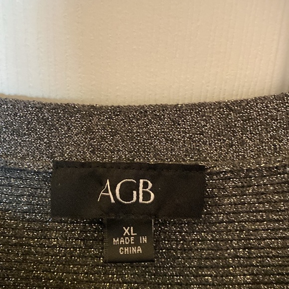 Worn twice - Picture 3 of 6